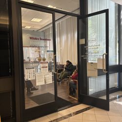 Wilshire Downtown Advanced Imaging Center - The entrance