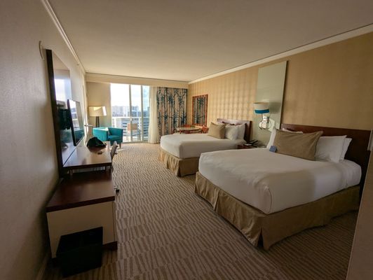 Trump International Beach Resort by null