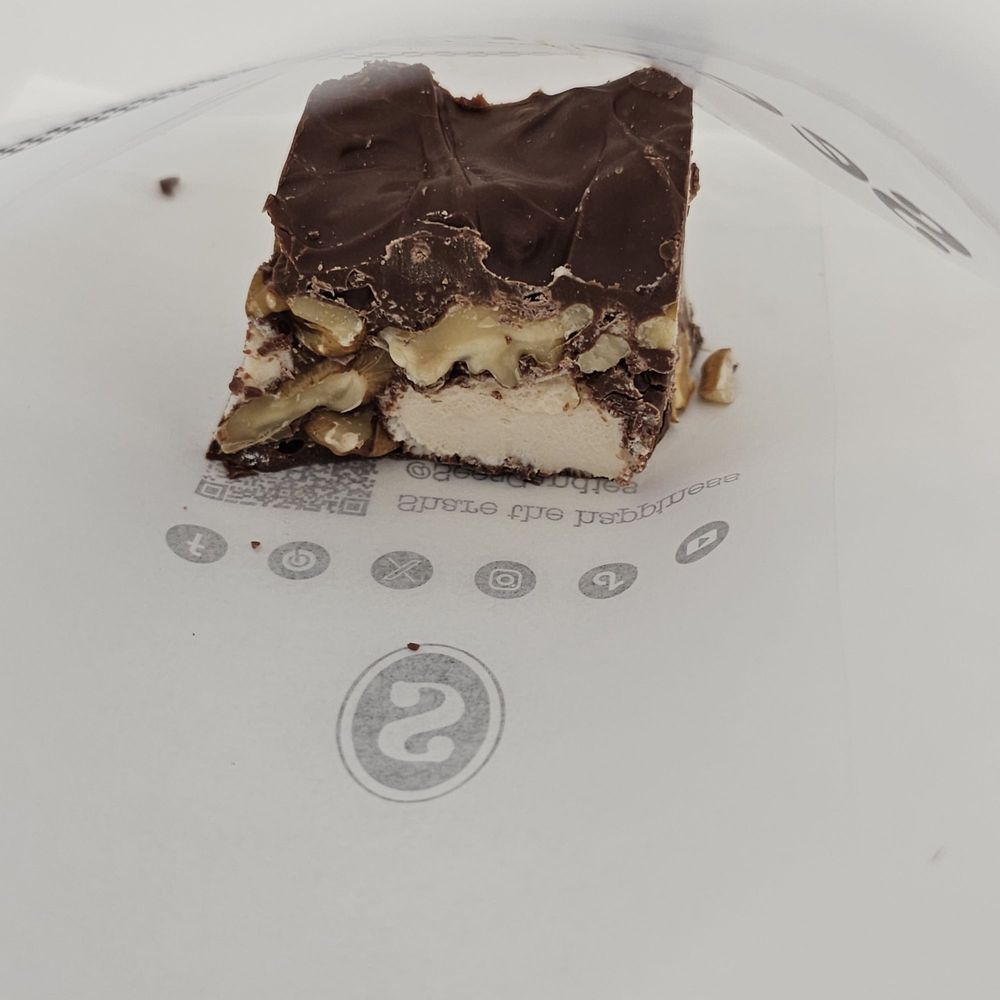 See's Candies - Milk Rocky Road - Chocolatiers & Shops Near Me - San Jose, California See's Candies - Milk Rocky Road - Chocolatiers & Shops Near Me - San Jose, California