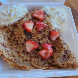 La Michoacana Ice Cream - Strawberry banana crepe
