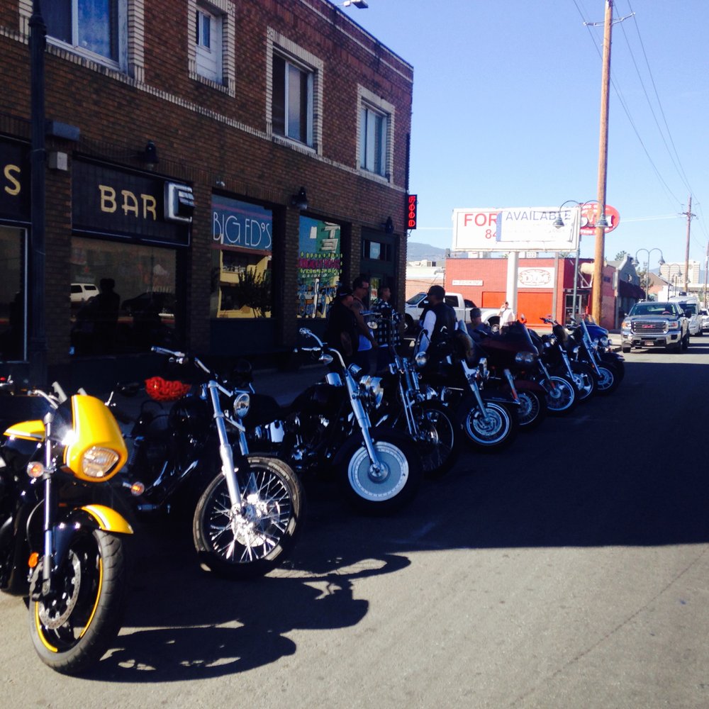 Alturas Bar - a row of motorcycles parked in front of a bar - Pubs Near Me - Reno, Nevada Alturas Bar - a row of motorcycles parked in front of a bar - Pubs Near Me - Reno, Nevada