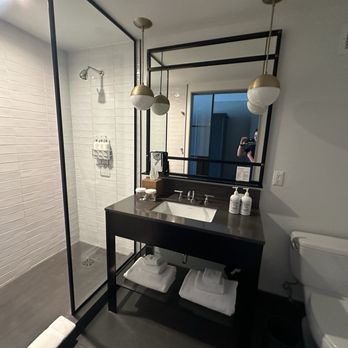 Kimpton Everly Hotel - Venues & Event Spaces Near Me - Los Angeles, California Kimpton Everly Hotel - Venues & Event Spaces Near Me - Los Angeles, California