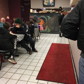 Perinton Pizza Emporium - Dining area - Pizza Near Me - Fairport, New York Perinton Pizza Emporium - Dining area - Pizza Near Me - Fairport, New York