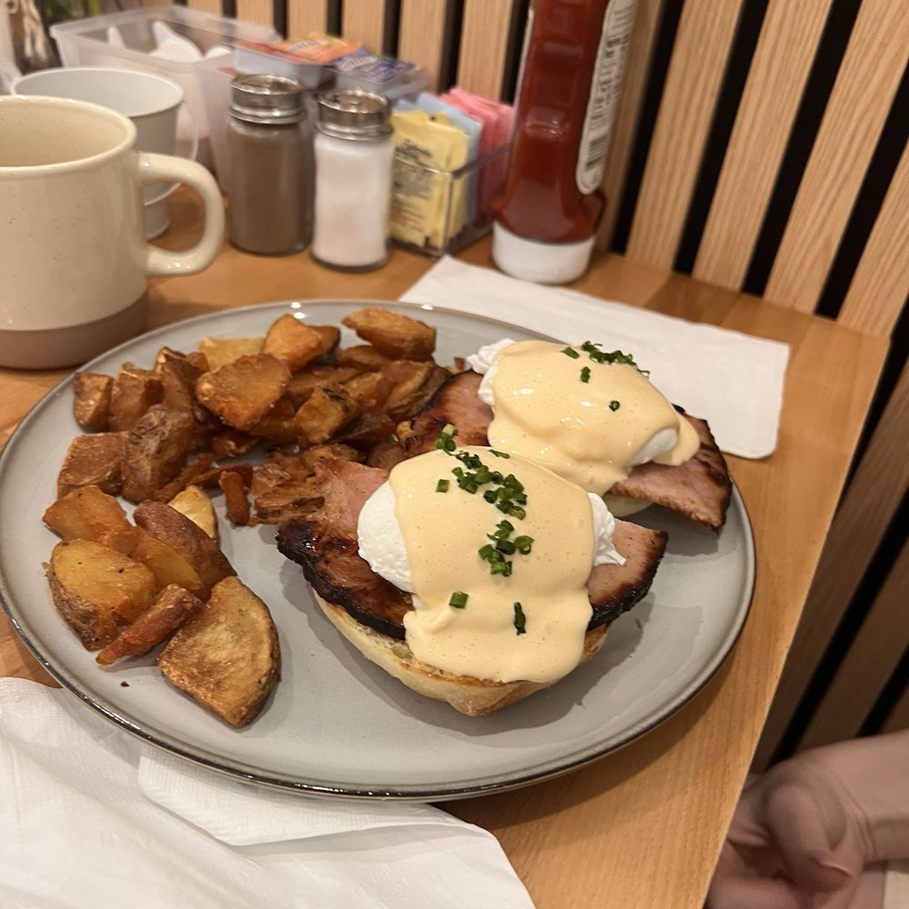 Loafy Lark - Eggs Benedict - Breakfast & Brunch Near Me - East Wareham, Massachusetts Loafy Lark - Eggs Benedict - Breakfast & Brunch Near Me - East Wareham, Massachusetts