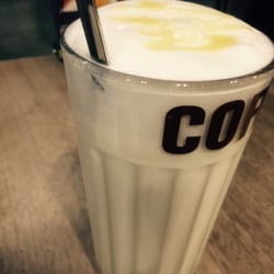 Coffee Fellows - Heisse weisse Schokolade.