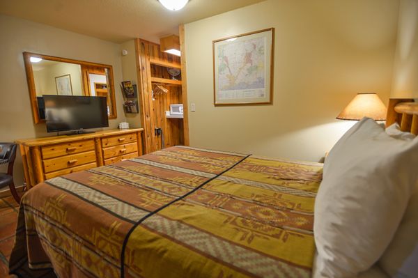 Big Horn Lodge by null
