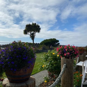 Gill's By The Bay - Seafood Near Me - Eureka, California