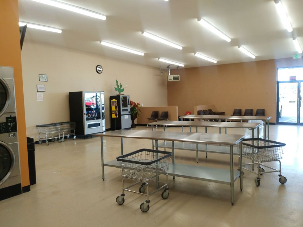 SEASIDE LAUNDRY Updated August 2024 18 Reviews 1223 S Roosevelt