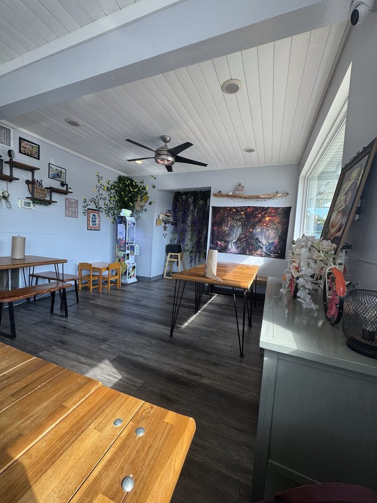 The Village Coffee & Creamery Logo