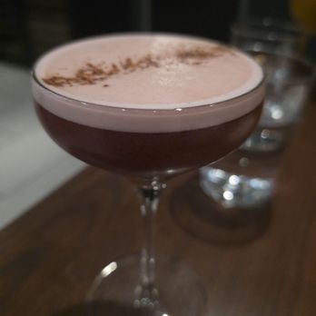 Ellie Bird - Cocktail Bars Near Me - Falls Church, Virginia