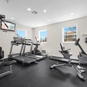 Cedar Manor - Apartments Near Me - Somerset, New Jersey Cedar Manor - Apartments Near Me - Somerset, New Jersey