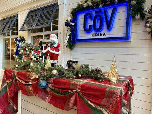 COV Edina by null