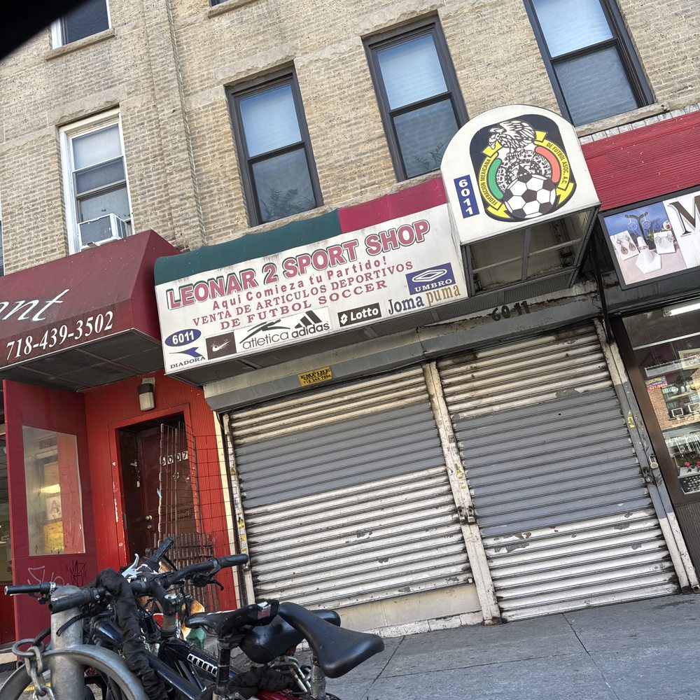 nike factory store flatbush