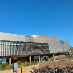 UCR