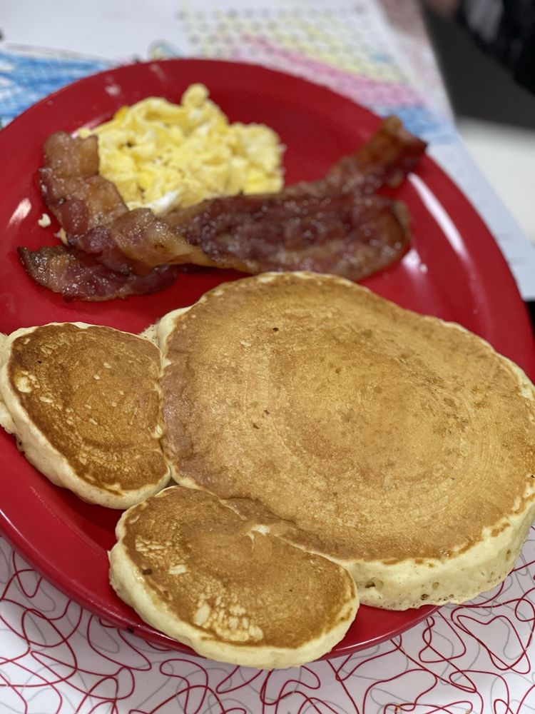 BOOMERANG DINER Updated September 2024 22 Photos & 36 Reviews 372