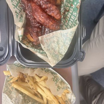 Wingstop - 3 pc Crispy Tender Combo bbq - Chicken Wings Near Me - Visalia, California Wingstop - 3 pc Crispy Tender Combo bbq - Chicken Wings Near Me - Visalia, California
