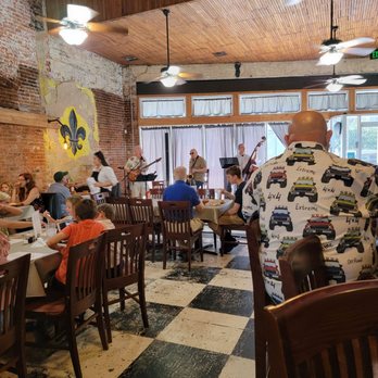 Lumiere Blues & Jazz Bistro