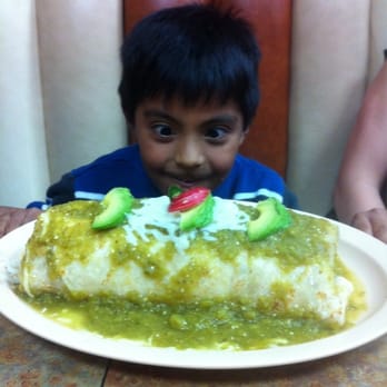 Antojitos Mexicanos Restaurant - Breakfast, lunch, and dinner!! - Mexican Near Me - Paramount, California