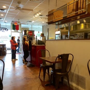 Alfonso's Pizzeria - Newly remodeled. Looks great! - Pizza Near Me - Tampa, Florida Alfonso's Pizzeria - Newly remodeled. Looks great! - Pizza Near Me - Tampa, Florida