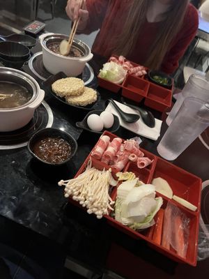 Lepot Chinese Hotpot by null