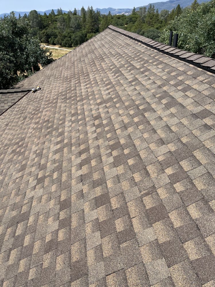 Slide of Epperlys Roofing and Removal