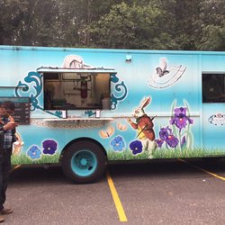 Eat Me Drink Me - The Truck 10-2-2016