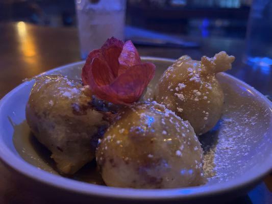 Broken Compass Tiki by null