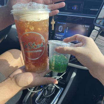 Tastea - 32 oz drink next to small amount of boba - Juice Bars & Smoothies Near Me - Fountain Valley, California Tastea - 32 oz drink next to small amount of boba - Juice Bars & Smoothies Near Me - Fountain Valley, California