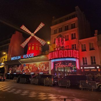 Moulin Rouge - AVOID THIS PLACE - Cabaret Near Me - Paris, 75