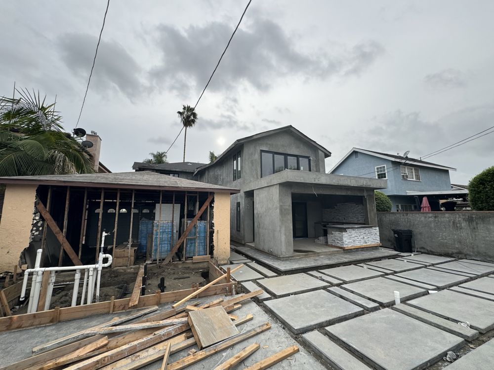 Slide of Gorilla Builders