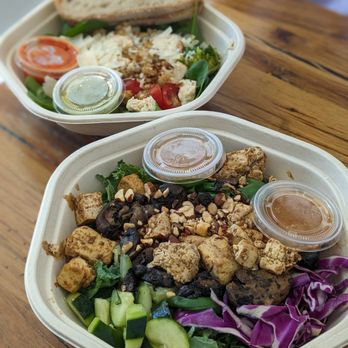 sweetgreen - Healthy Salads, Wraps, and Bowls - Shroomami and chicken parm pesto salad - Salad Near Me - Chicago, Illinois