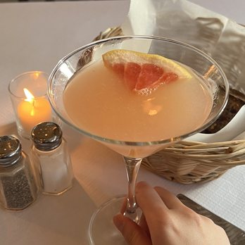 Le Diplomate - Brasseries Near Me - Washington, DC, District of Columbia