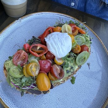 H Cafe - Breakfast & Brunch Near Me - Los Angeles, California