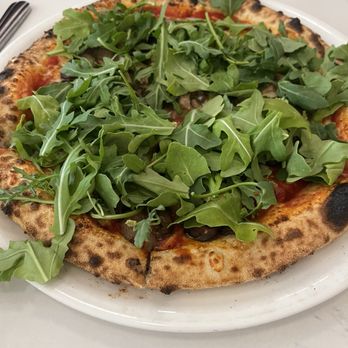 Boema - Funghi pizza - Pizza Near Me - Lenox, Massachusetts Boema - Funghi pizza - Pizza Near Me - Lenox, Massachusetts