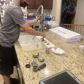 Installation Pros - Old sink and newly installed sink - Plumbing Near Me Installation Pros - Old sink and newly installed sink - Plumbing Near Me