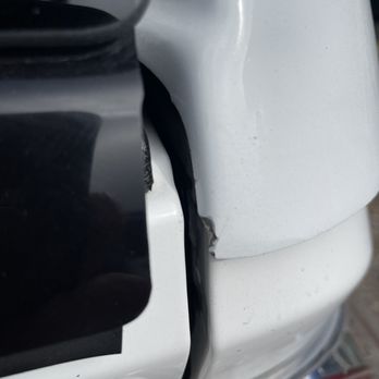 AccuCar Paint - This has a slight chip Chris got it right like nothing happened - Auto Repair Near Me - Carlsbad, California AccuCar Paint - This has a slight chip Chris got it right like nothing happened - Auto Repair Near Me - Carlsbad, California