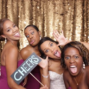 Richmond Photobooth - Photo Booth Rentals Near Me