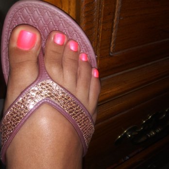 Hot Nails - $30 Deluxe pedi - Nail Salons Near Me - Dallas, Texas Hot Nails - $30 Deluxe pedi - Nail Salons Near Me - Dallas, Texas