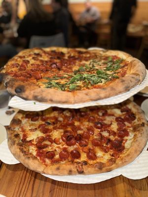 Apizza Scholls by null