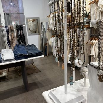 Pretty Please Boutique - Women's Clothing Near Me - Scottsdale, Arizona Pretty Please Boutique - Women's Clothing Near Me - Scottsdale, Arizona