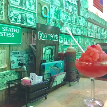 Flanigan's - Strawberry daiquiri! Delicious huge! And only $2.99 now in July ! Super refreshing on a beach day ! - Beer, Wine & Spirits Near Me - Miami, Florida