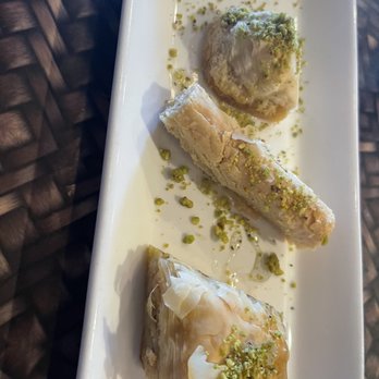 Layla's Lebanese Restaurant - Baklava - Lebanese Near Me - Lake Ridge, Virginia
