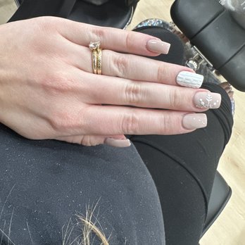 JM Nail Lounge - Thank you Mia for my Christmas nails!!! Love them - Nail Salons Near Me - Concord, California JM Nail Lounge - Thank you Mia for my Christmas nails!!! Love them - Nail Salons Near Me - Concord, California
