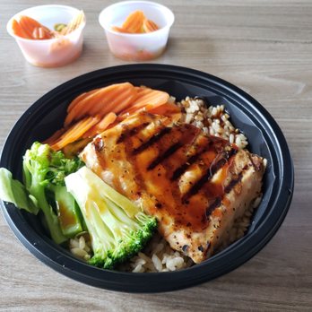 WaBa Grill - Salmon veggie bowl $11 w/tax - Fast Food Near Me - San Diego, California