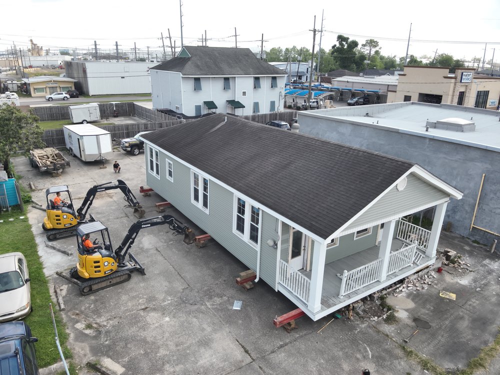 SIMONEAUX HOME MOVERS Updated September 2024 10 Photos 2704 Hwy