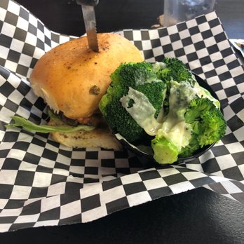 Hurley Huddle - Pizza Burger - Chicken Wings Near Me - Hurley, Mississippi