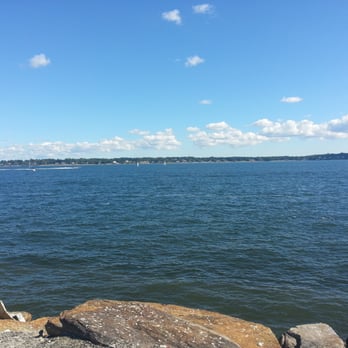 Johnny's Reef Restaurant - Great view! - Seafood Near Me - Bronx, New York Johnny's Reef Restaurant - Great view! - Seafood Near Me - Bronx, New York