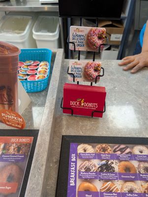 Duck Donuts by null