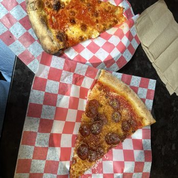 Upside Pizza - Pepperoni and spicy vodka - Pizza Near Me - New York, New York