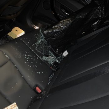 Vue On Macgregor Student Living - Car break in, visitor parking at Vue on Macgregor - Apartments Near Me - Houston, Texas Vue On Macgregor Student Living - Car break in, visitor parking at Vue on Macgregor - Apartments Near Me - Houston, Texas